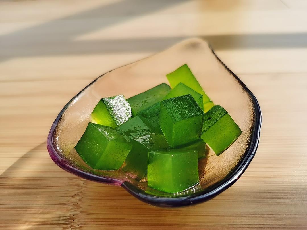 花5毛钱,5分钟就能做好的中式甜点——黄瓜凉冻的全部作品