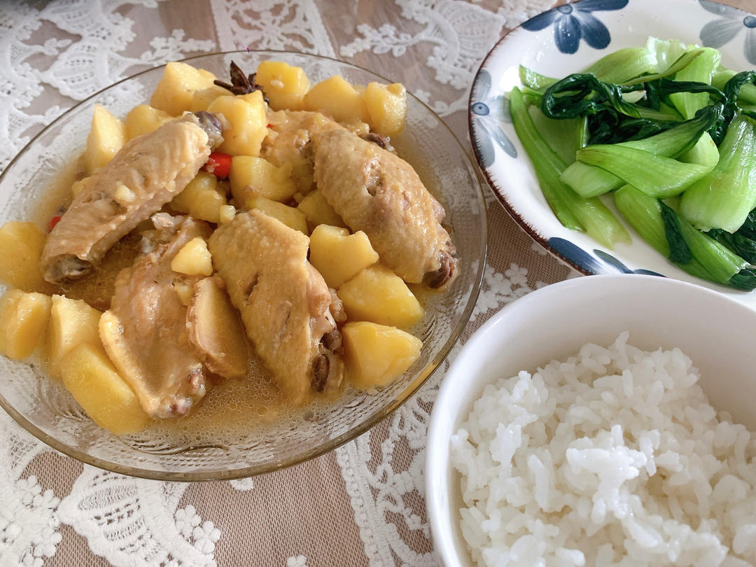 土豆炖鸡翅（快手零失败）