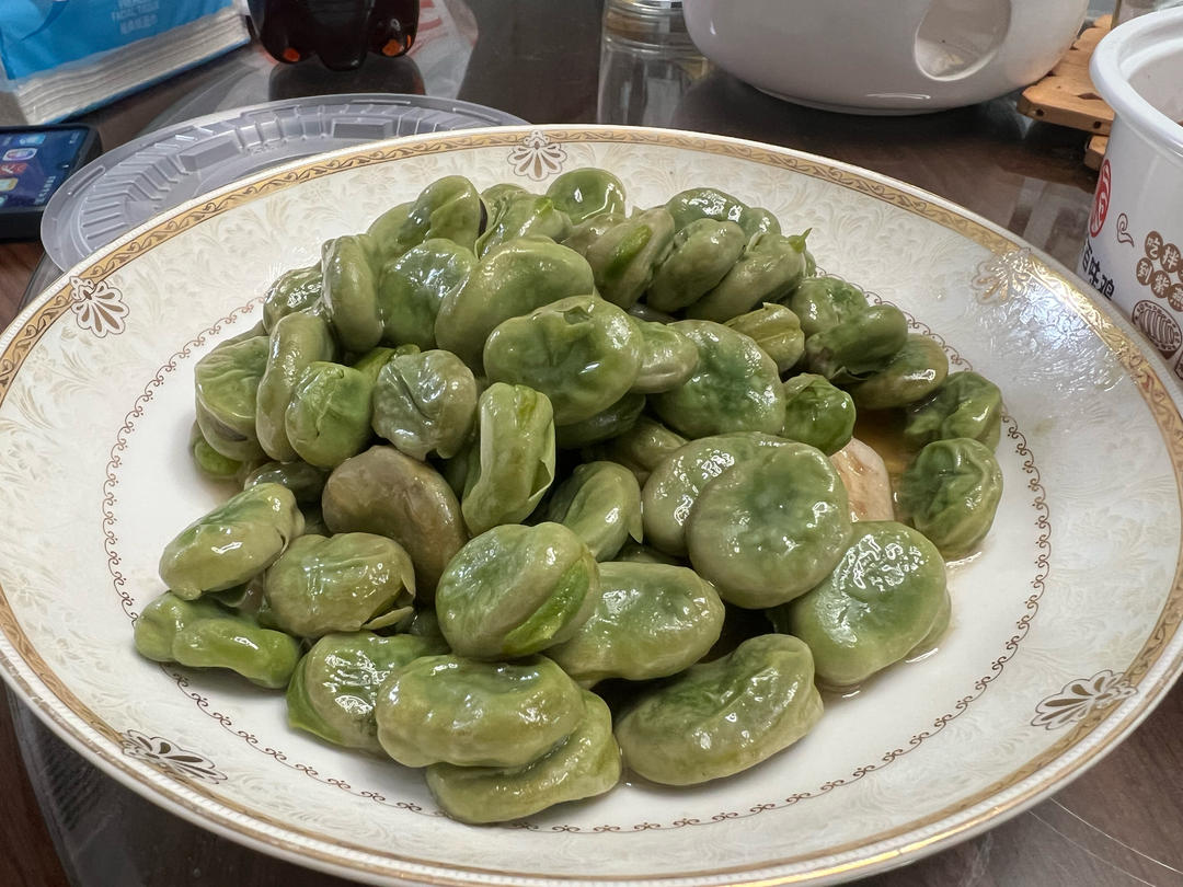 无比鲜美的葱油蚕豆