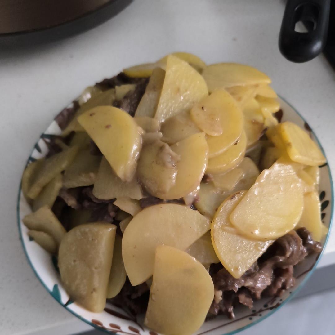 土豆炒牛肉