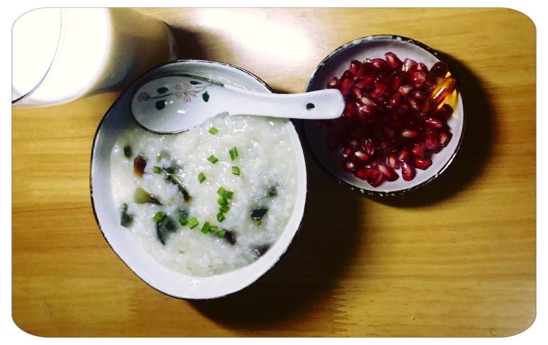 皮蛋瘦肉粥