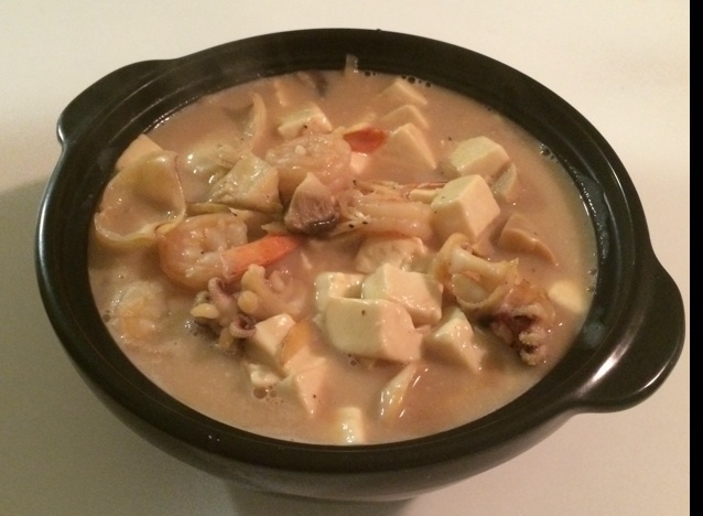 虾仁豆腐煲