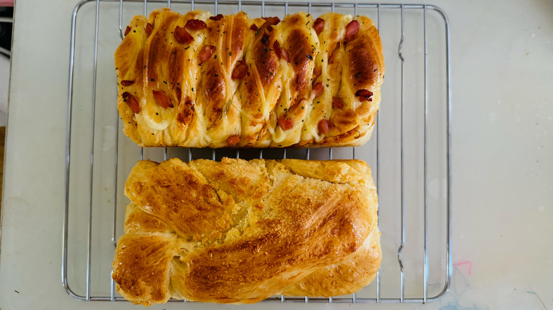 肉松吐司【超多料香爆马苏里拉】