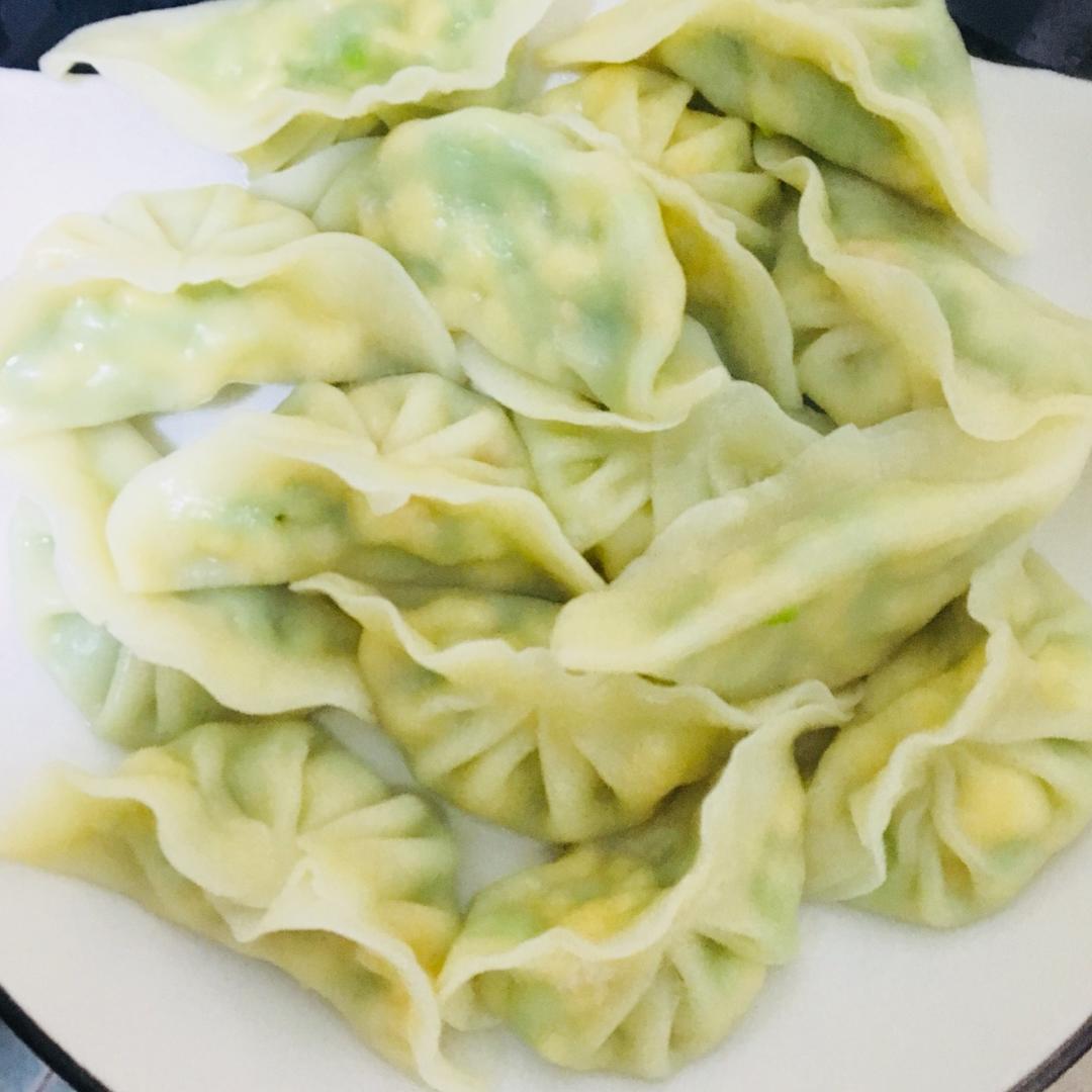 黄瓜鸡蛋水饺