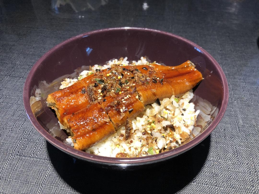 鳗鱼饭