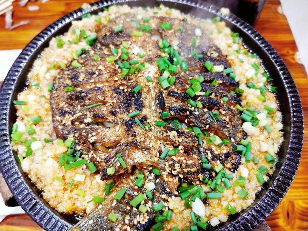 铁板鲫鱼