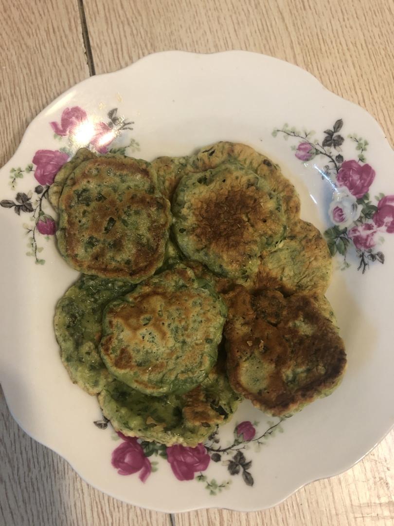 芹菜早餐饼