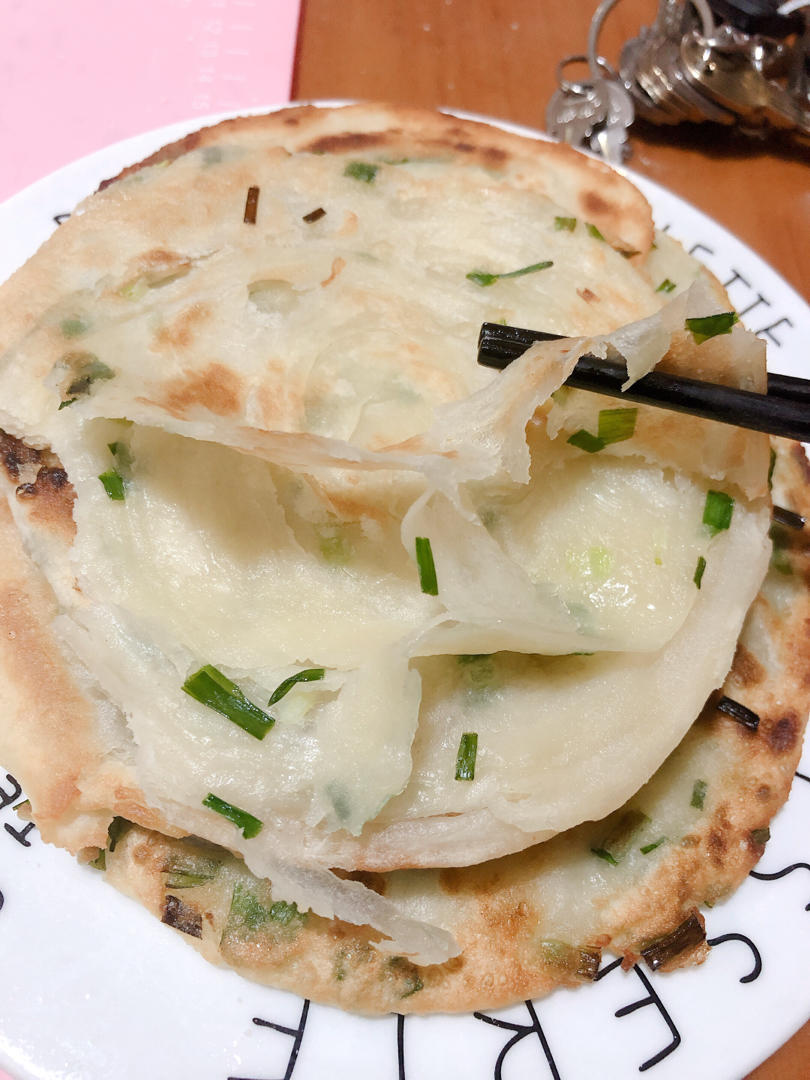 葱油饼（附外酥里嫩的技巧）