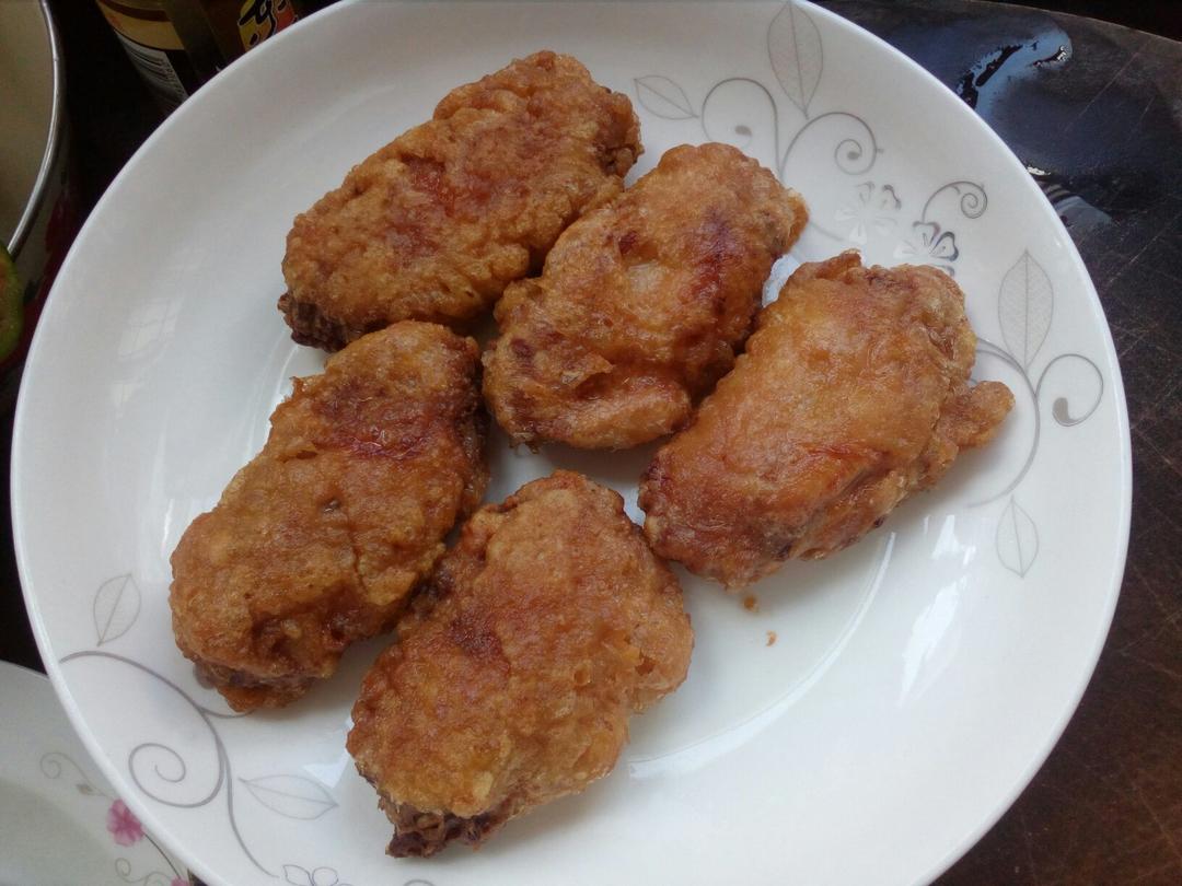 香脆辣味炸鸡翅