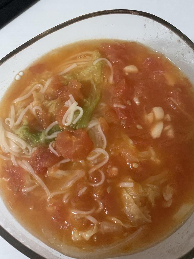 番茄鸡蛋热汤面