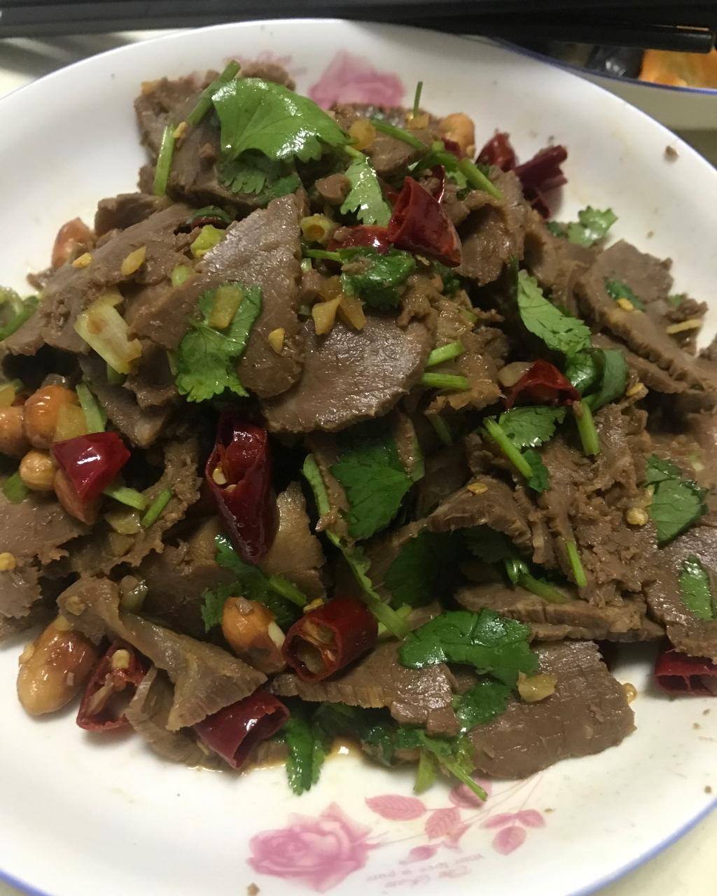 凉拌牛肉
