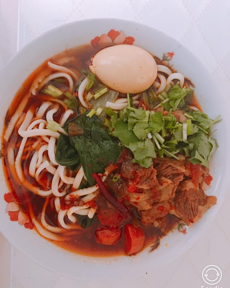 台式香辣红烧牛肉面