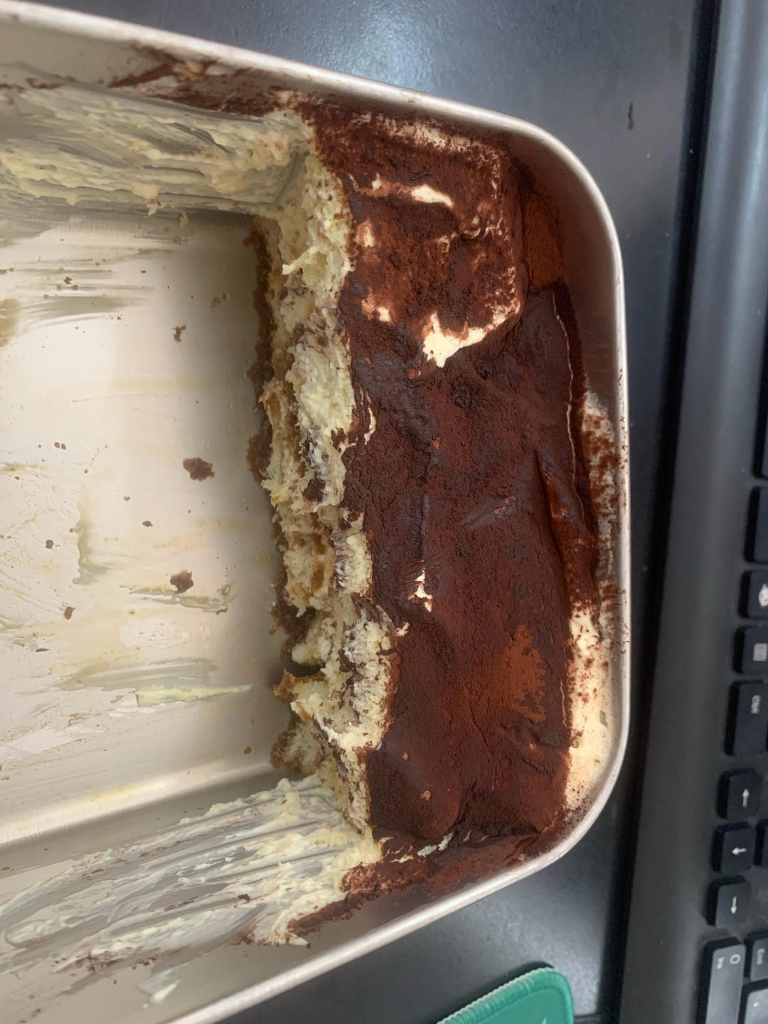 在欧洲学会的经典版提拉米苏