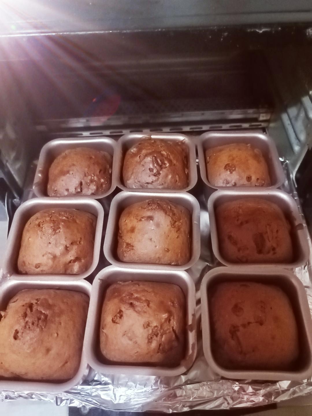 好吃的不腻的纸杯小枣糕