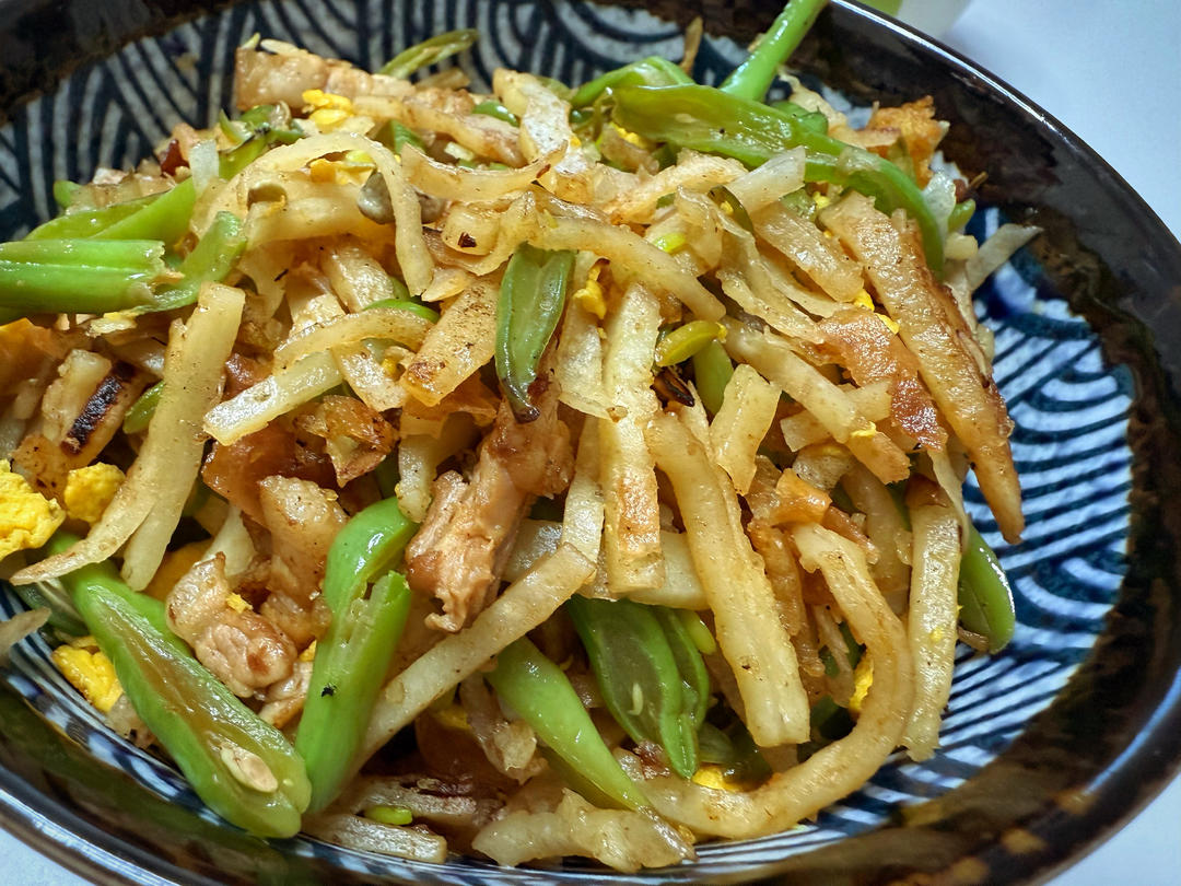 豆角丝炒饼丝