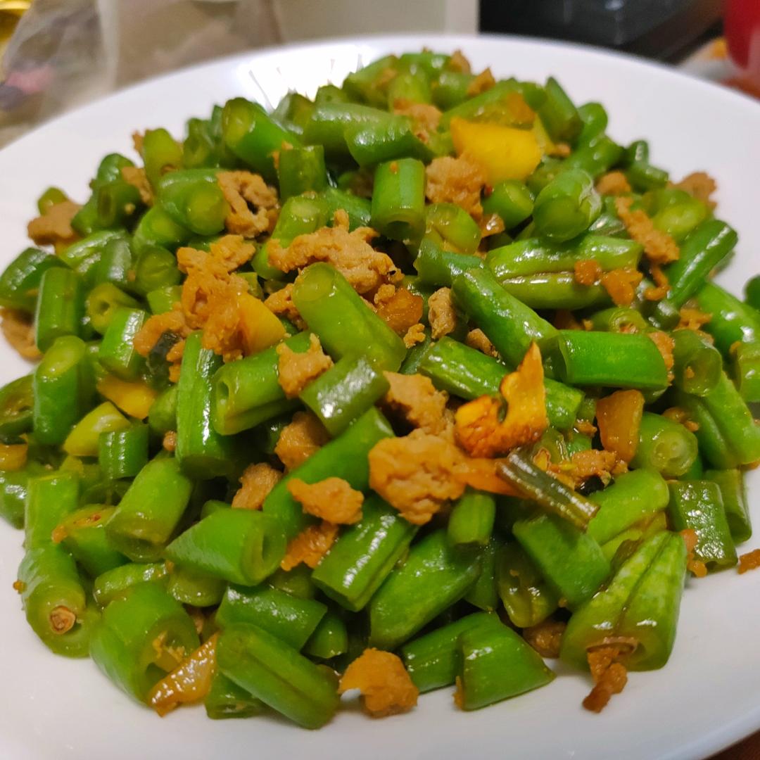 老妈版豇豆炒肉沫