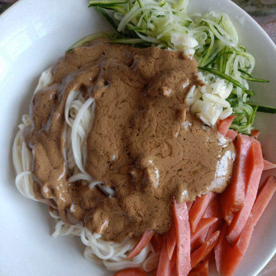 麻酱凉面