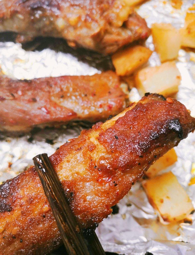 烤排骨 Roast Pork Ribs -yanyanfoodtube