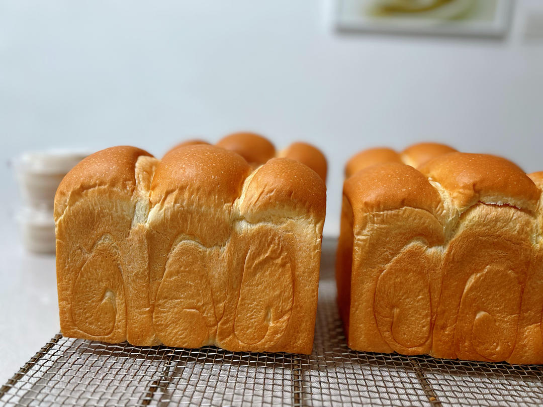 奶油吐司，鲜奶奶油嫩白吐司