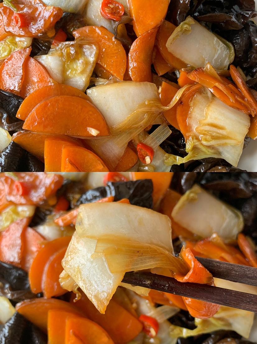 🔥酸甜可口的木耳胡萝卜炒娃娃菜的做法