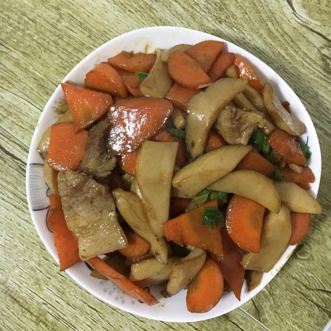杏鲍菇炒肉片