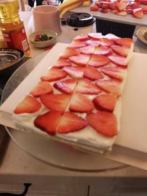 小美草莓奶油蛋糕的做法 步骤6