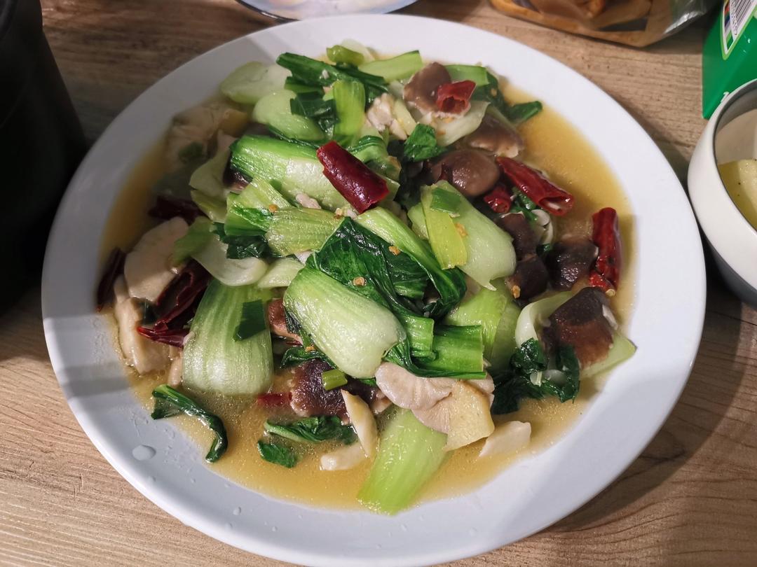 清炒香菇青菜