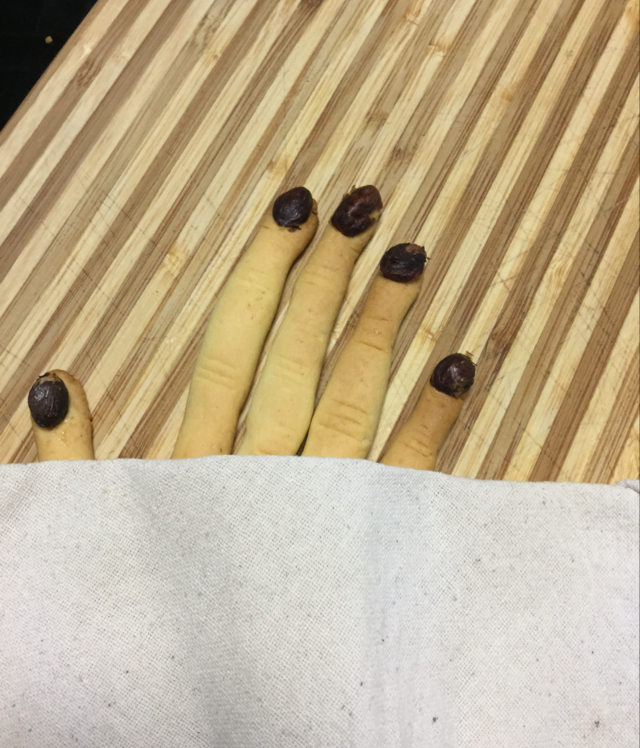 【万圣节】万圣节女巫手指饼干—美的T7-L382B智烤大师