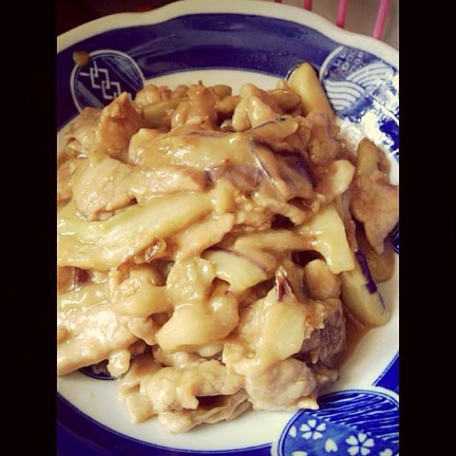 咸鱼茄子煲