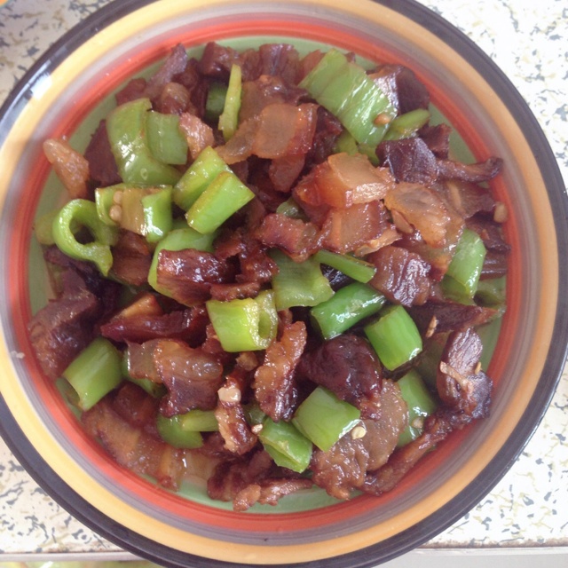 尖椒炒腊肉
