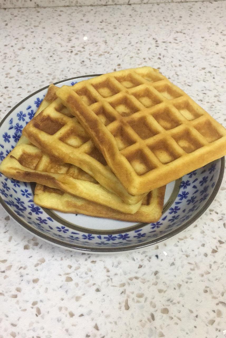 【视频食谱】酵母版脆脆华夫饼