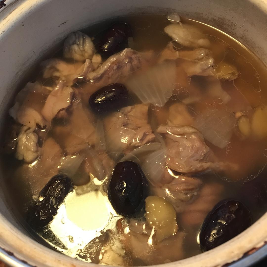 白汤羊蝎子火锅