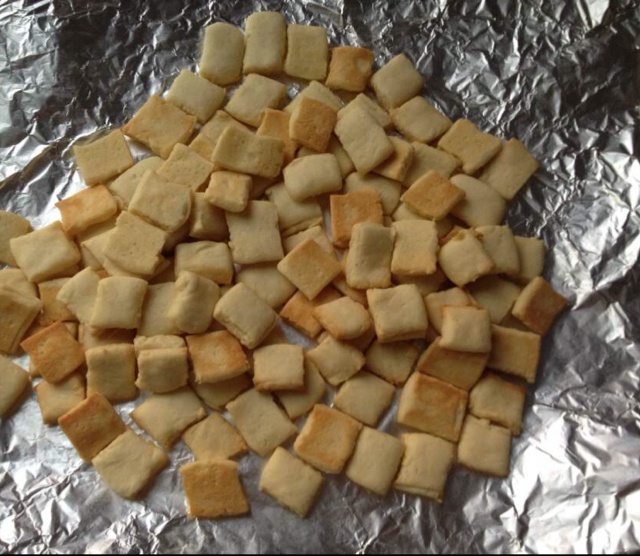 牛奶方块小饼干
