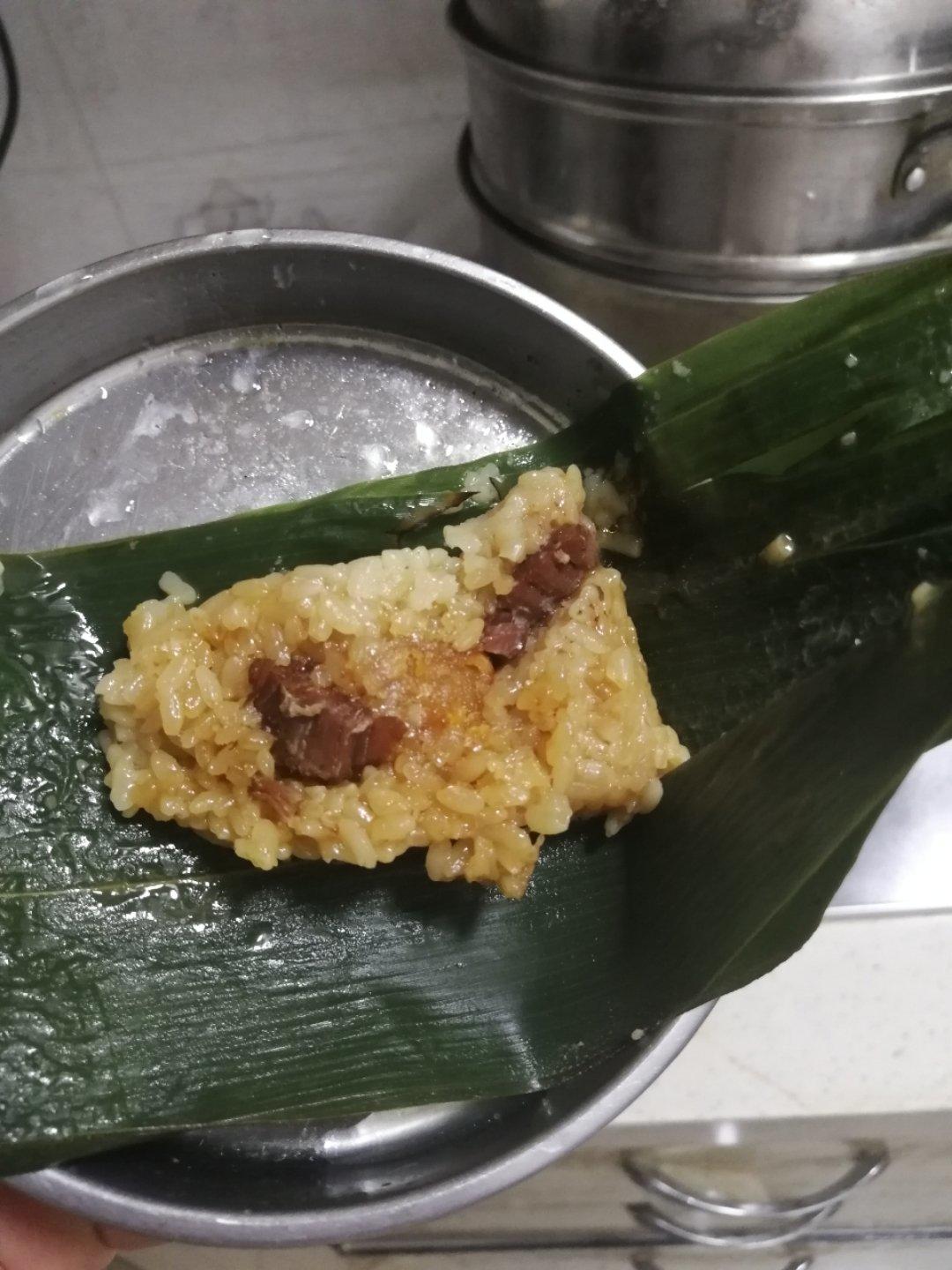 蛋黄肉粽