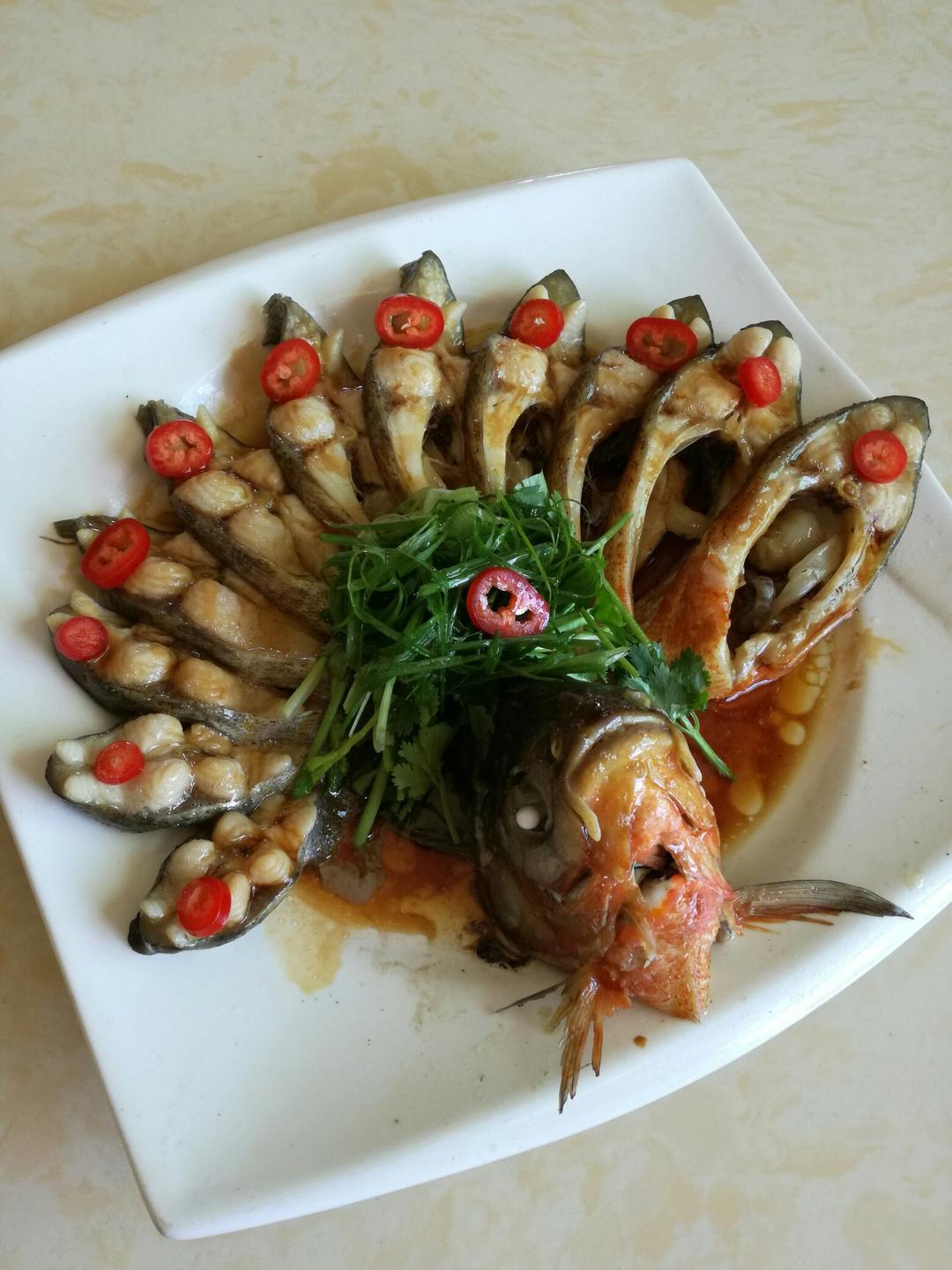 孔雀开屏（清蒸武昌鱼）