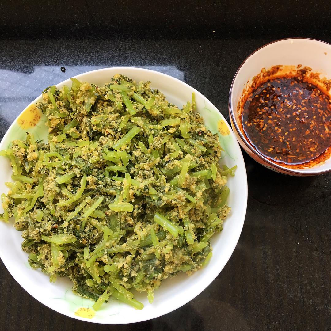玉米面蒸蒿子杆的做法