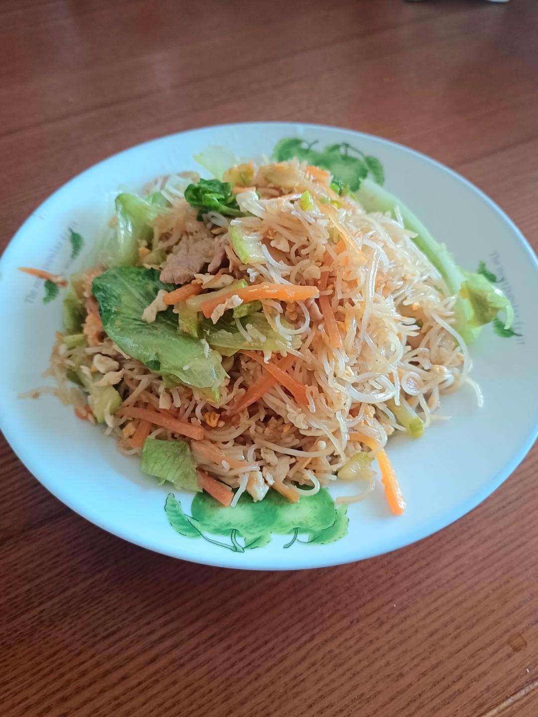 鸡蛋炒米粉，正确泡发干米粉，不碎、不坨、不粘锅、口感Q弹