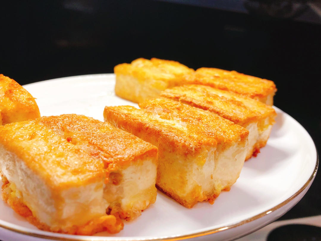 厨师长教你：“豆腐煎肉末”的家常做法，味道很赞，先收藏了