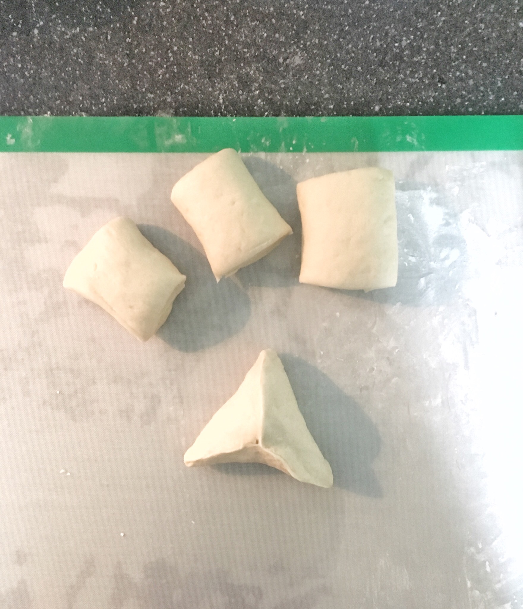 上海小囡-小美发酵馒头的做法 步骤4
