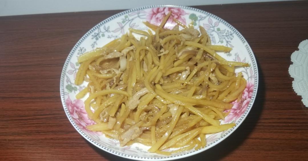 土豆炒肉丝