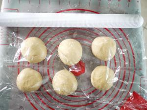 天然酵种汉堡胚的做法 步骤3