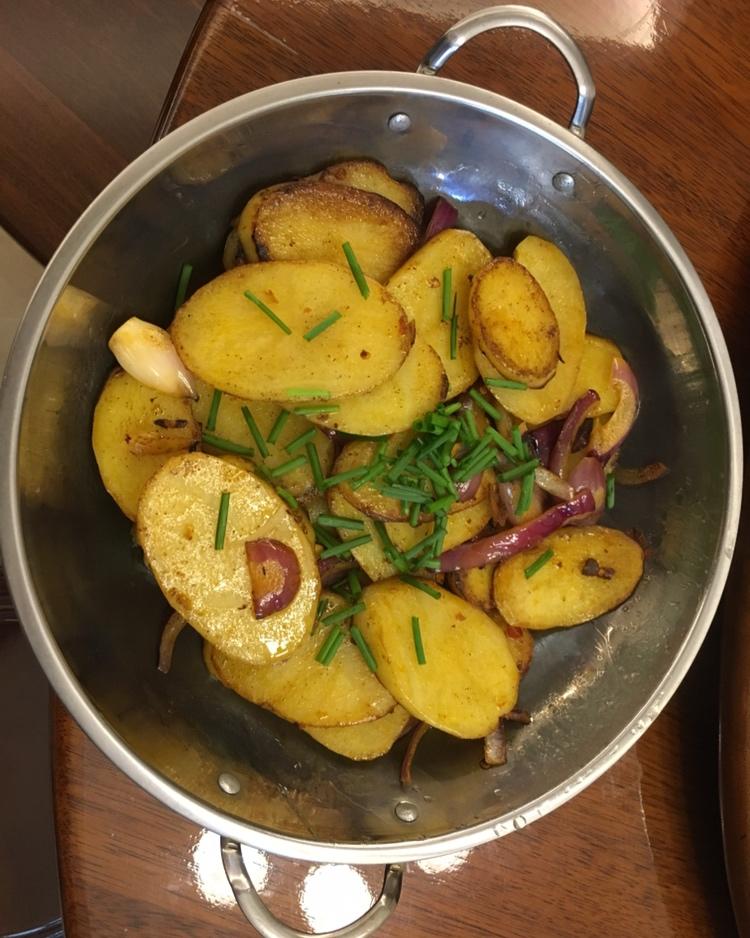 干锅土豆片