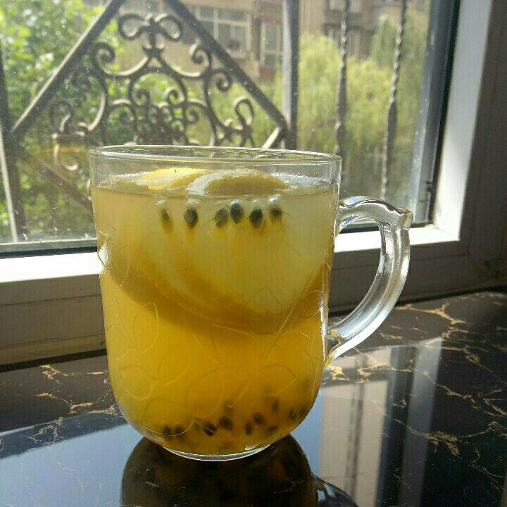 百香果水果茶