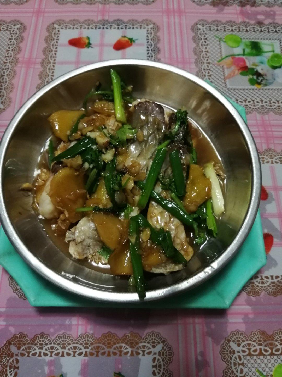 红烧鱼腩
