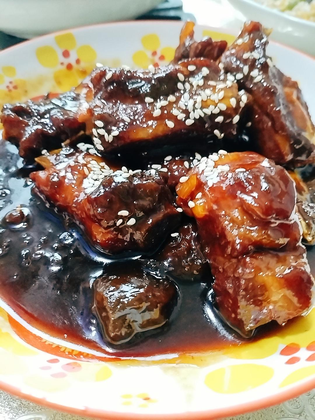 酸酸甜甜的梅子酱排骨