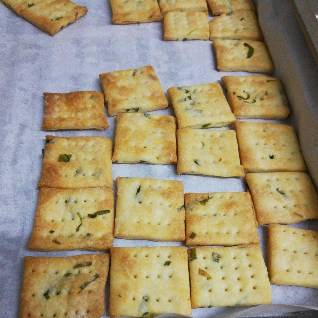 无糖香葱苏打咸饼干