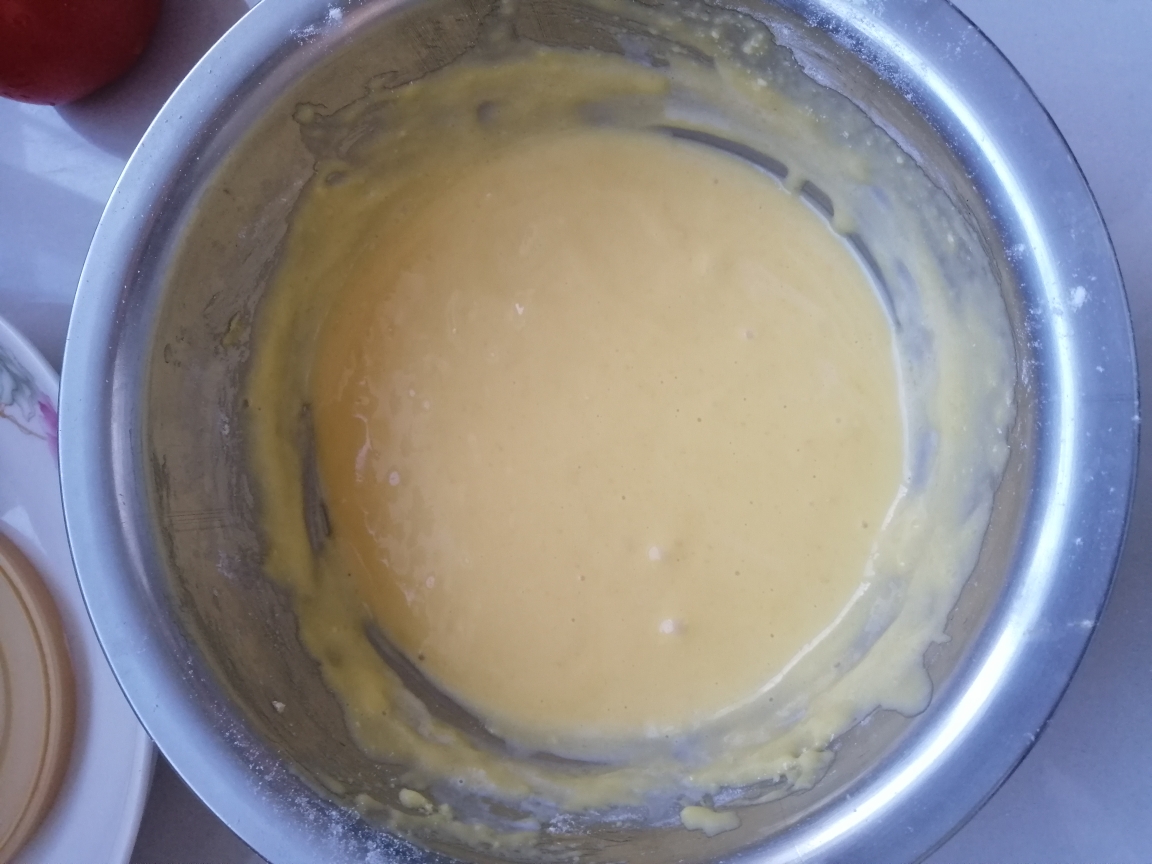 葡萄干戚风蛋糕6寸低糖低油的做法 步骤3