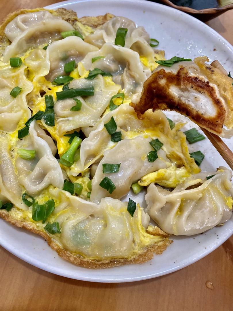 锅贴饺子