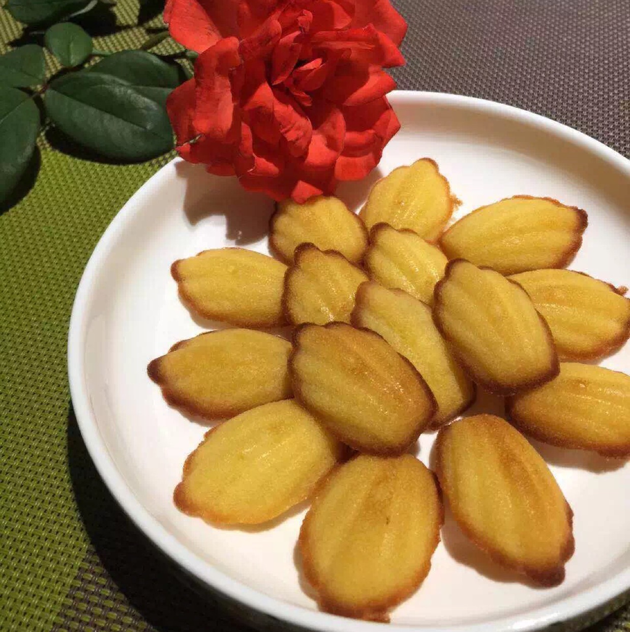 蜂蜜玛德琳
