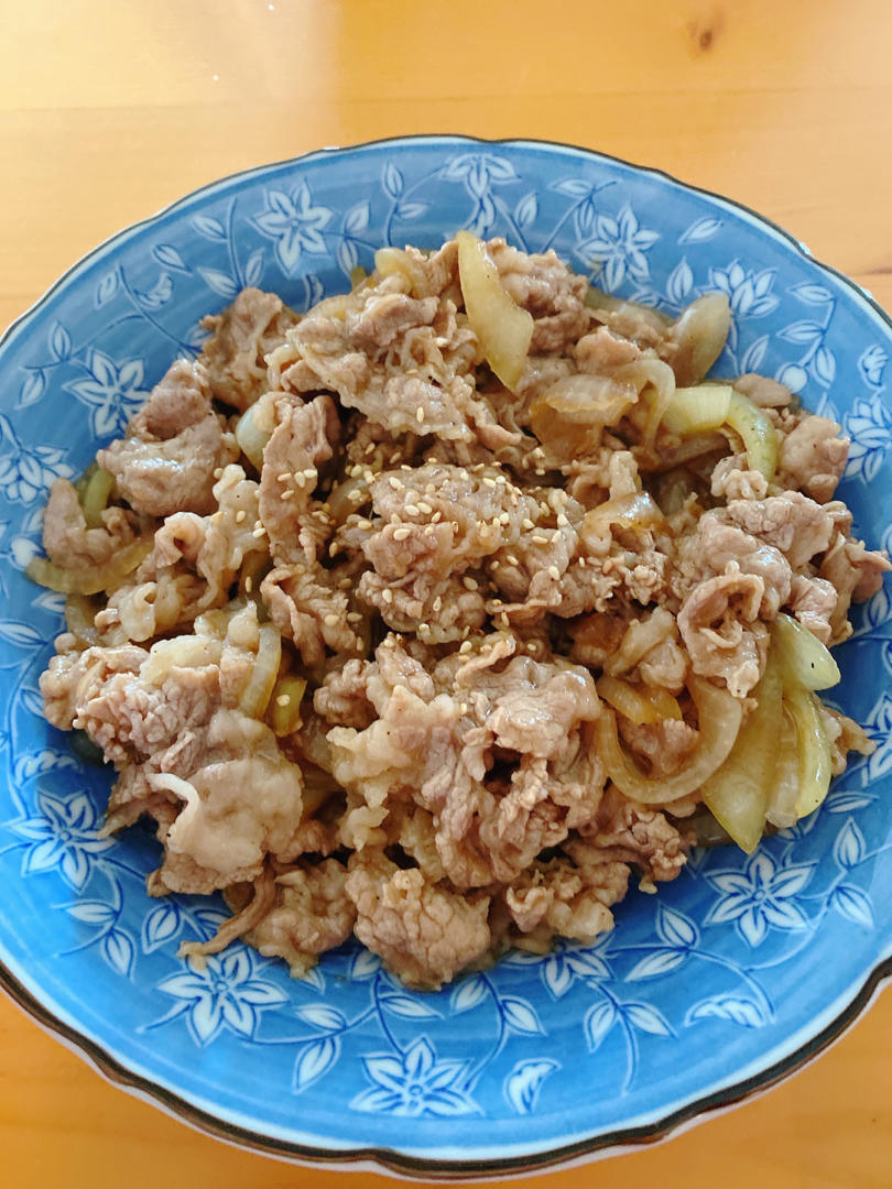 💕100%成功!!!🍱招牌肥牛饭专门店秘方·秒杀日本吉野家食其家！日式多汁牛肉饭 /嫩肥牛盖饭/牛肉饭/肥牛丼（超简单快速完美版）✨